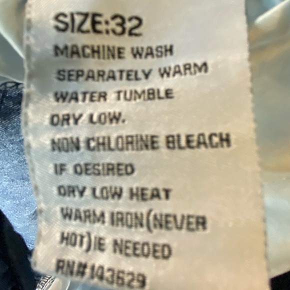 Light blue jeans shorts - Picture 4 of 4